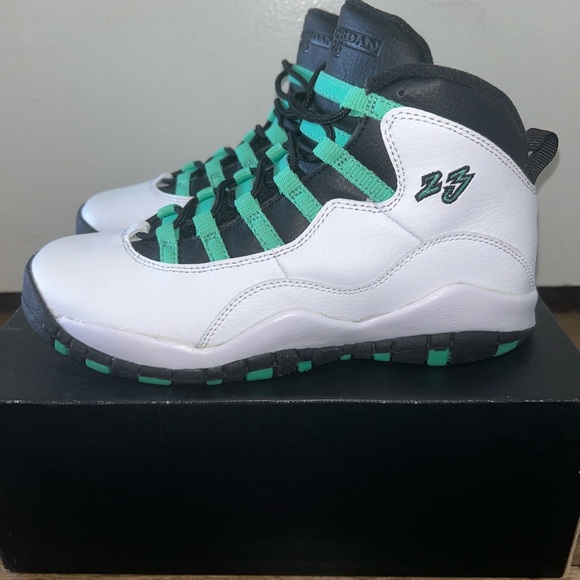 AIR JORDAN 10 RETRO 30TH GG VERDE - SIZE 6Y - Picture 3 of 10